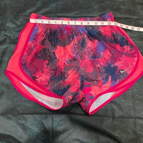 🔥Nike Women's Pink and Purple Running Shorts🔥 - Picture 6 of 6